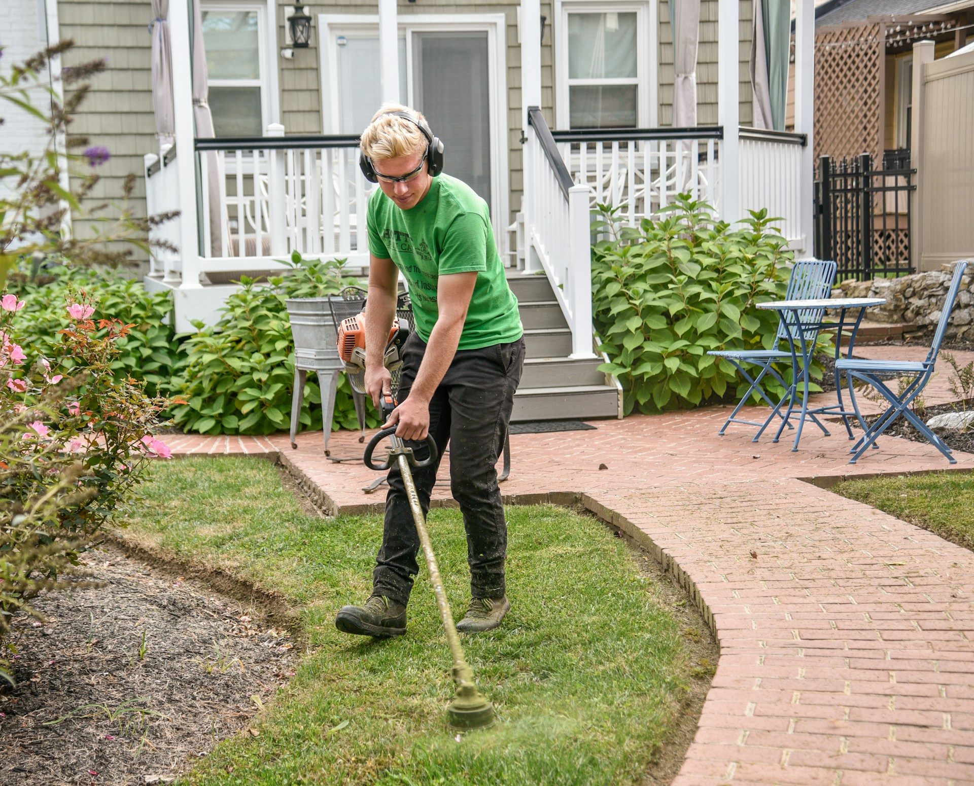 Core Landscaping Services That Transform Your Outdoor Space: A Complete Breakdown for St. Pete Homeowners